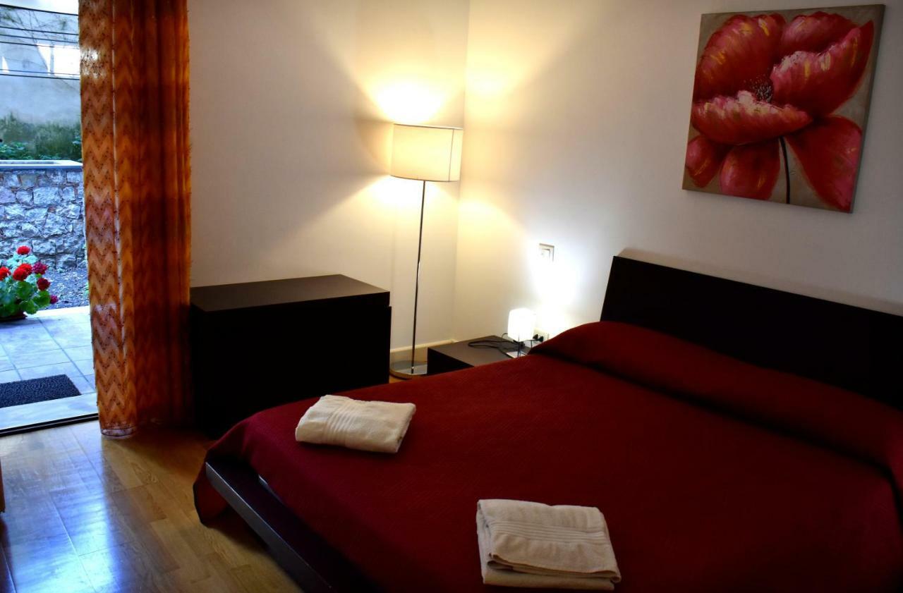Taormina Sunny Apartment - Taormina Holidays Exterior photo